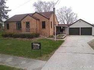 302 Olive St, Varna, IL 61375