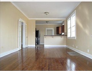 2nd image of 1436 Amelia St