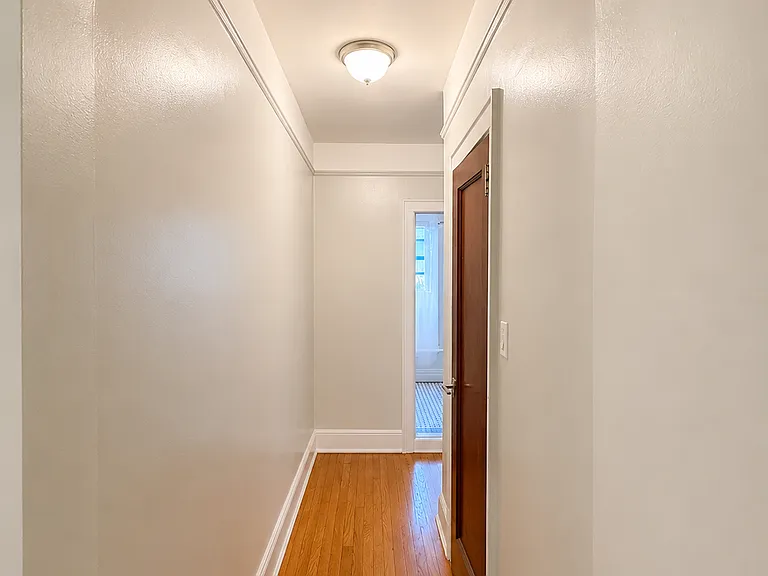 60-29 Catalpa Ave #A4 — Photo 8