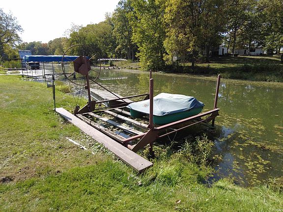 5th image of 3964 N Lake Rd #24-E