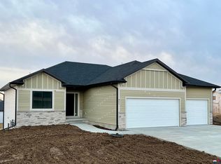 851 W El Alameda St, Lincoln, NE 68523