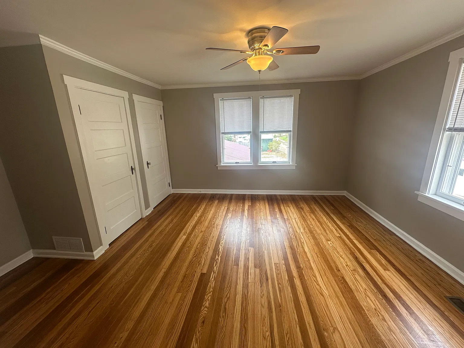 3 bed, 1300 sqft, $1,500 — Photo 4