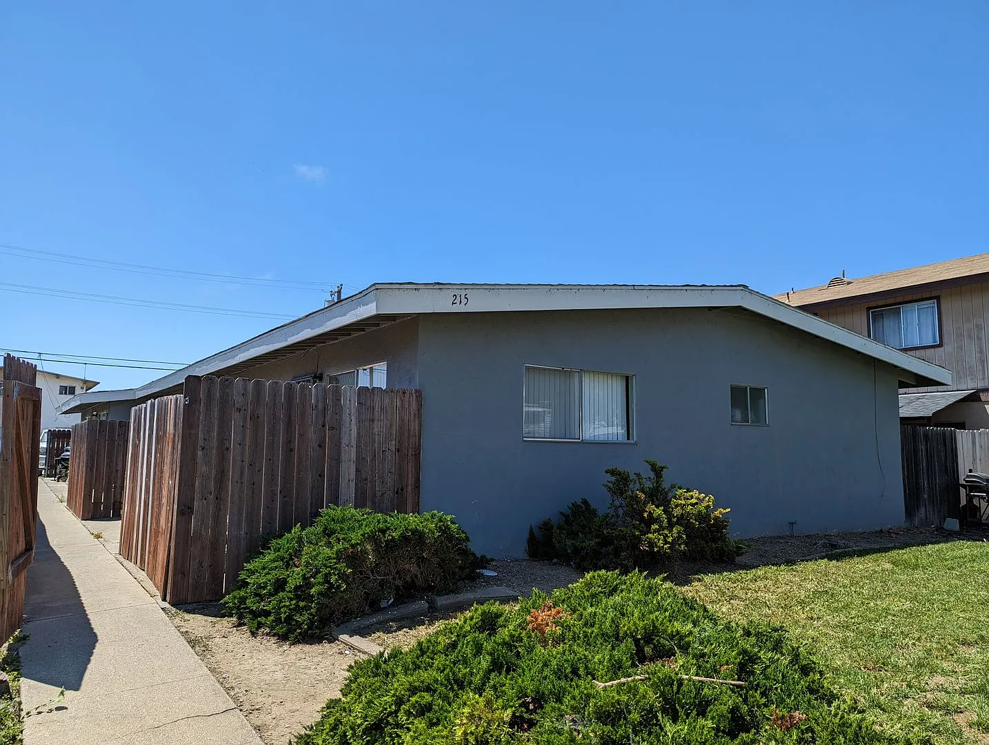 2085 215 North K Street — Photo 2