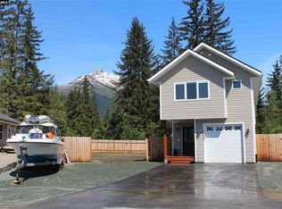 1026 Timberwolf Ln, Juneau, AK 99801