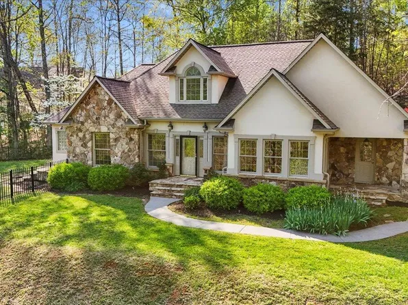 264 Allison Cove Trl, Piney Flats, TN 37686