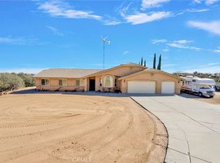 6297 Coleridge Rd, Oak Hills, CA 92344