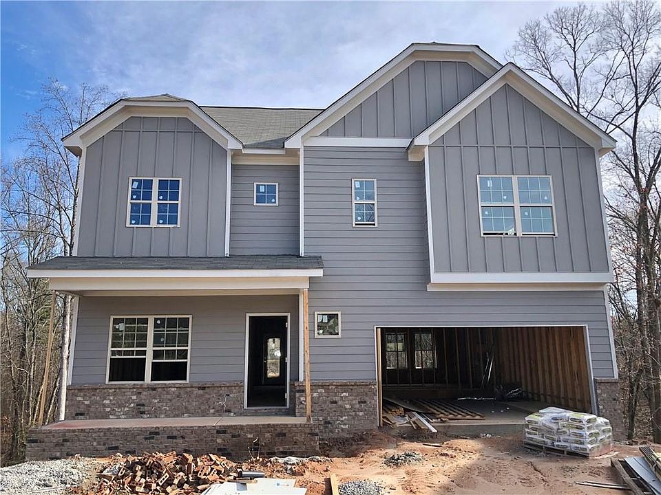 1st image of 946 Wingate Cir