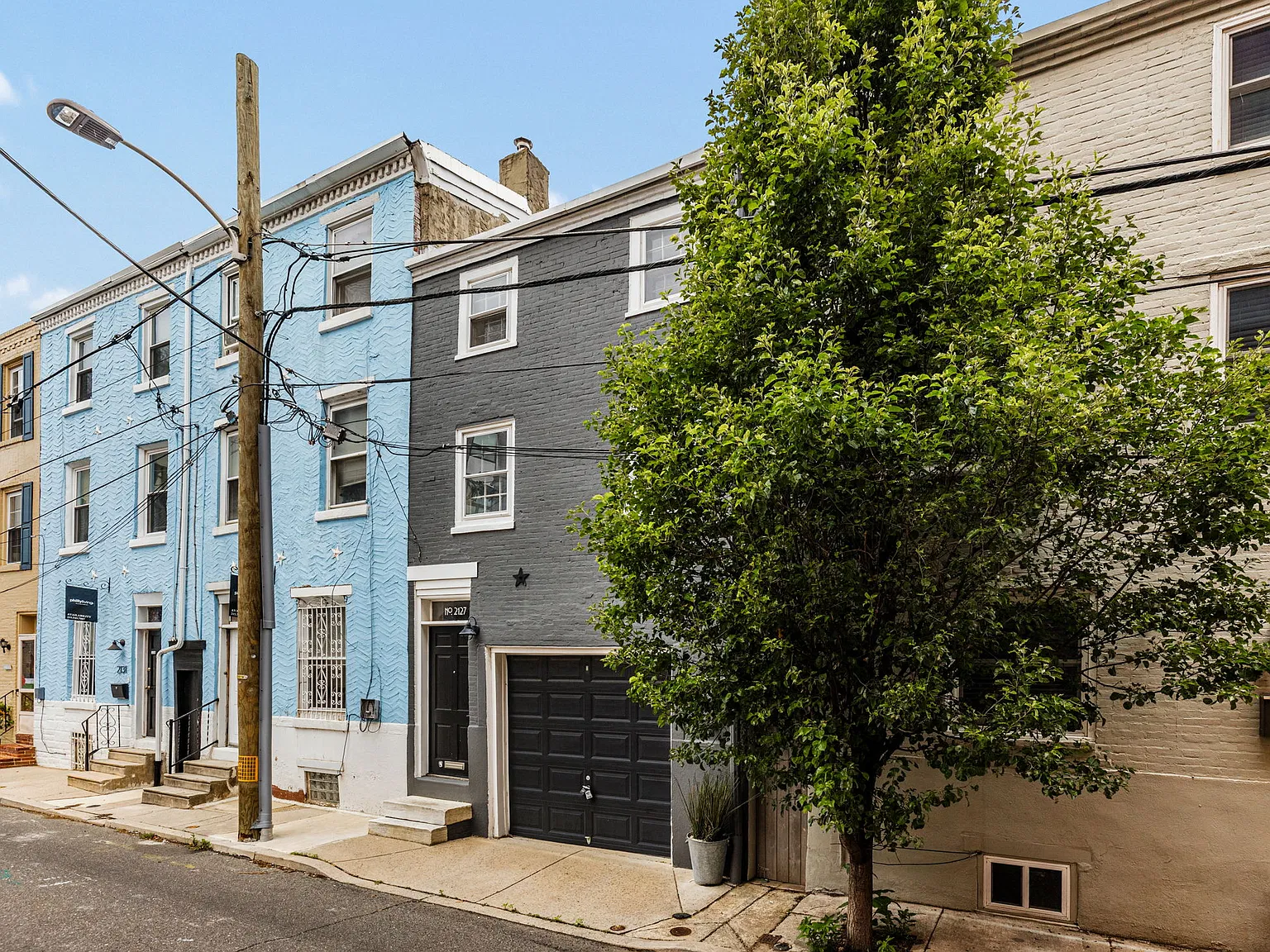 1 bed, 800 sqft, $2,100 — Photo 1