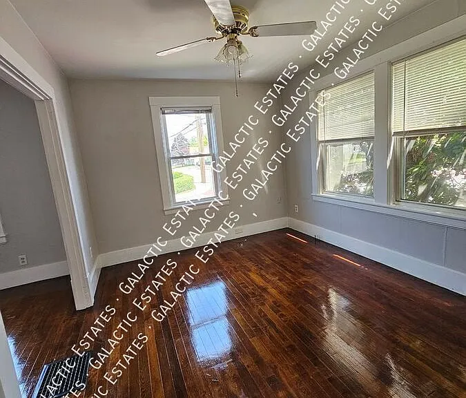 37-37.5 Arlington St #1 — Photo 7