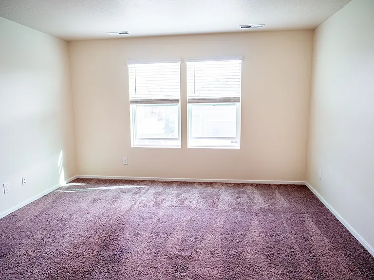 1007 N Viewmont Rd — Photo 24