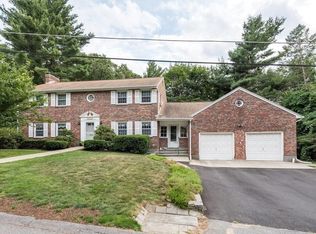 3 Hickory Ln, Auburn, MA 01501