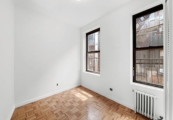 5th image of 164 Mott St #27A