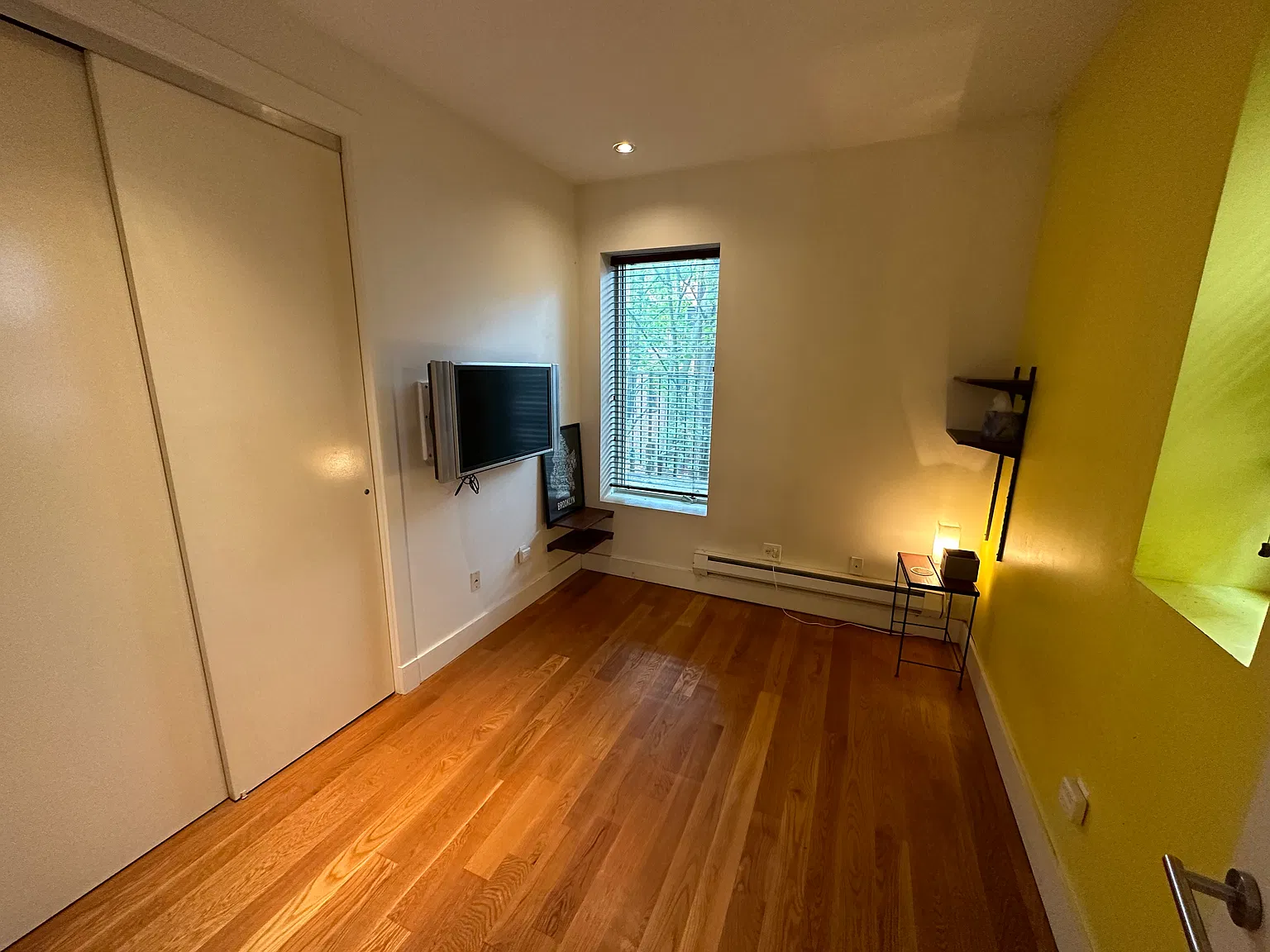 943 Saint Mark's Avenue — Photo 3