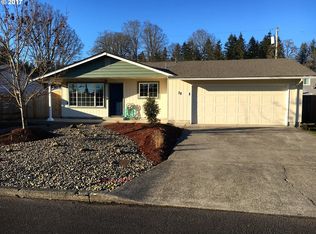38 Sunset Pl, Saint Helens, OR 97051