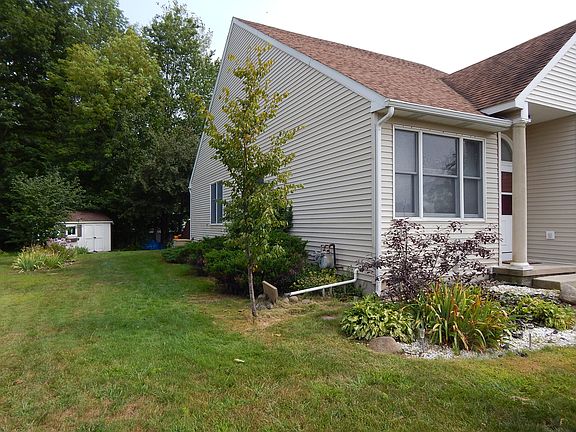 2nd image of 649 Minuteman Ln