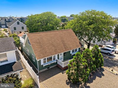 216 W 5th St, Ship Bottom, NJ, 08008