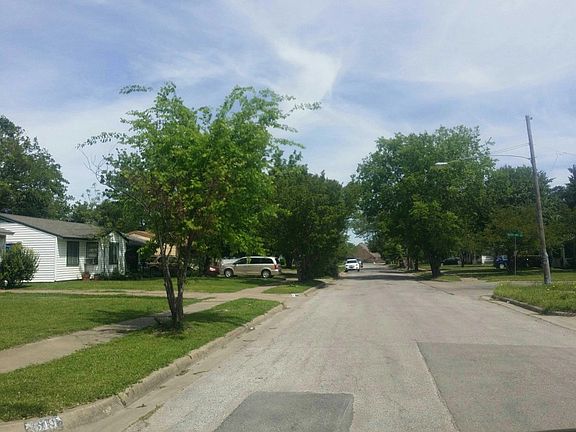 4th image of 635 Woodmont Dr