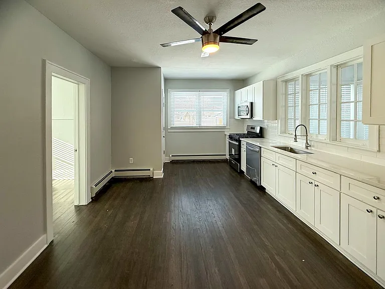 36465 Main St #1 — Photo 3