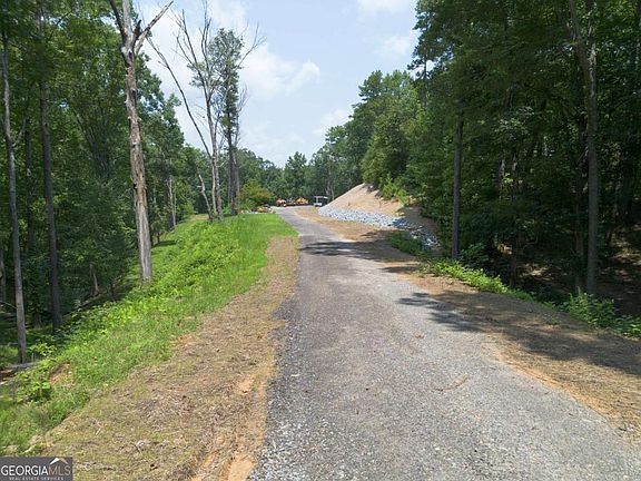 4th image of 4650 Twin Pines Rd SE
