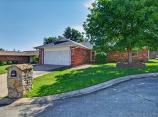 118 Canterbury Ct, Bartlesville, OK 74006