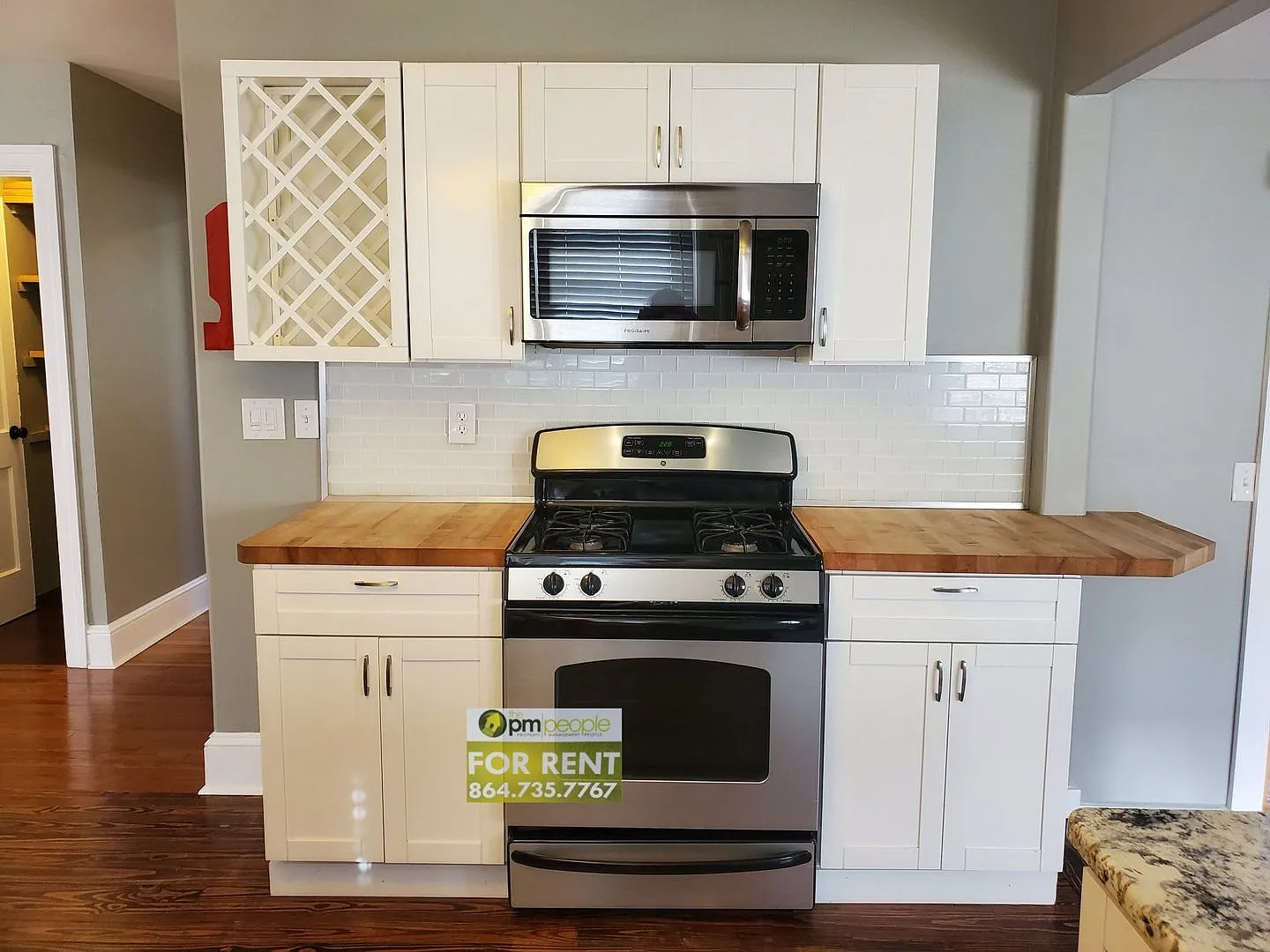 Beautiful 3/2.5 Home on Wooded Lot — Photo 4