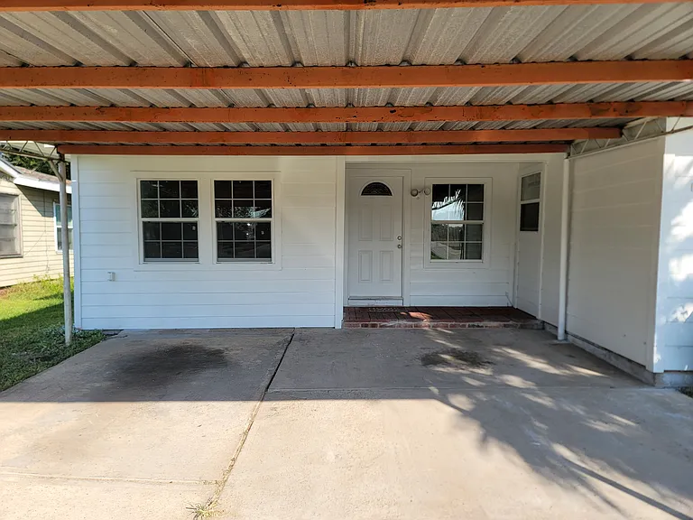 5711 FM 2004 Rd — Photo 19