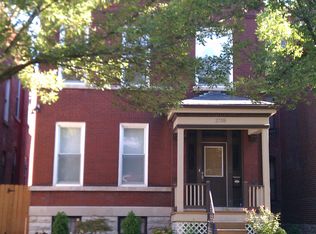 2738 Accomac St, Saint Louis, MO 63104