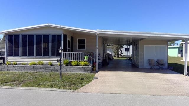 1st image of 113 Snead Dr