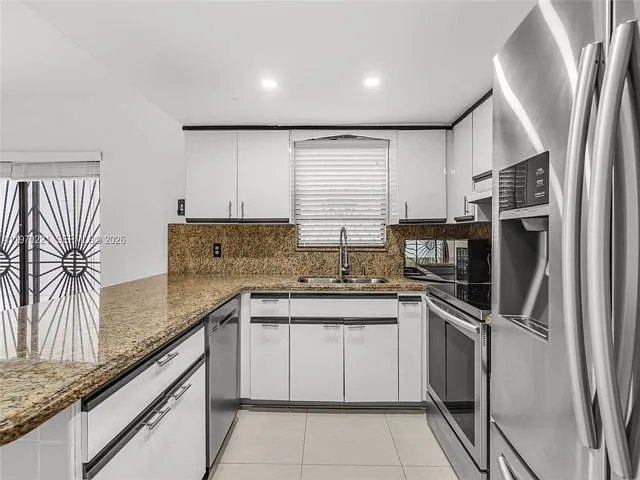 9940 SW 136th Ct — Photo 13