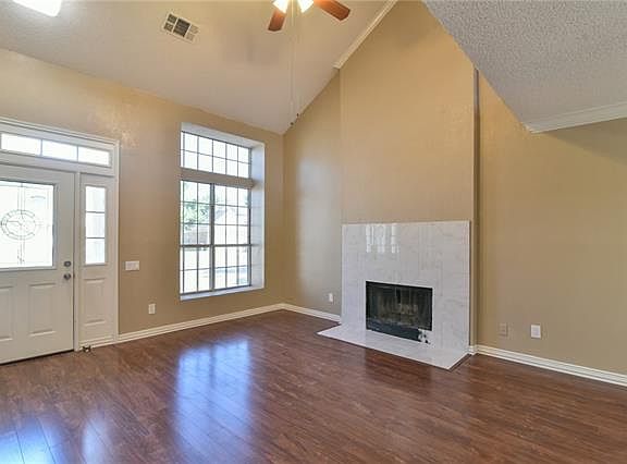 5th image of 2509 Dahlia Dr