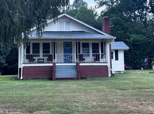 12 Greene View Rd, Candler, NC 28715