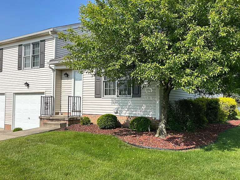 651 Sturbridge Dr #1 — Photo 4