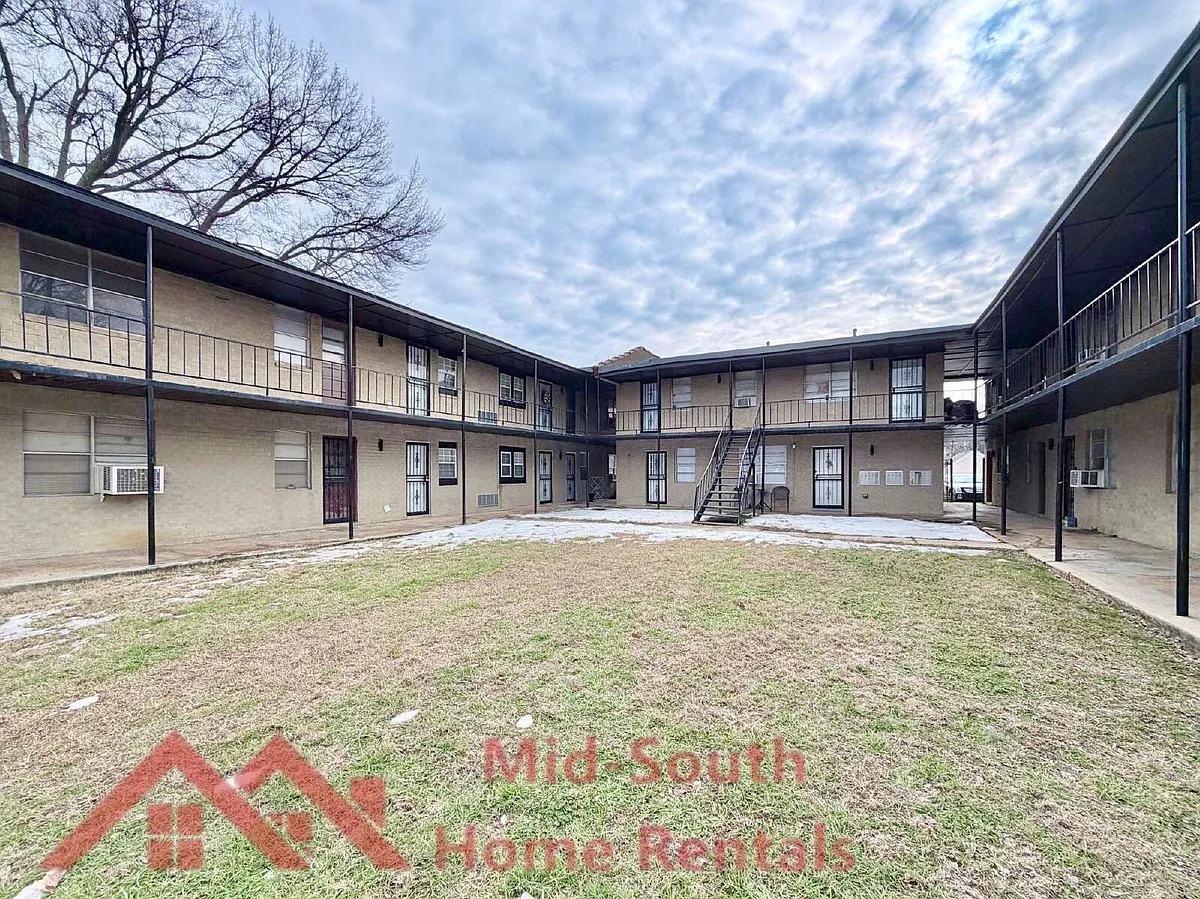Building Photo - 325 Greenlaw Ave #11