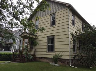7 Franklin St, Holley, NY 14470