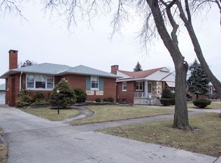 10312 Kipling St, Westchester, IL 60154
