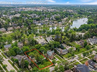 852 Puritan Ave, Birmingham, MI