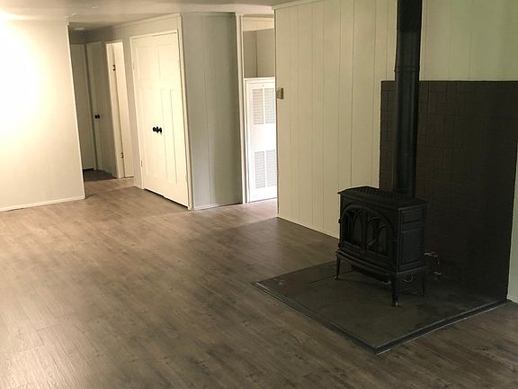 4th image of 1634 Scenic Ave