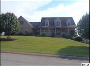 3418 Baxter View Dr, Maryville, TN 37804