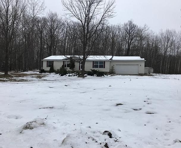 1st image of 5808 Lavender Ln