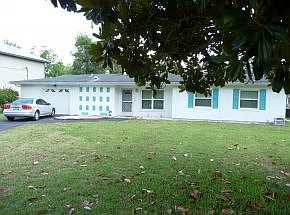 1st image of 2060 NW 18th St