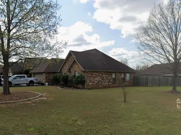 100 Hastings Ln, Maylene, AL 35114