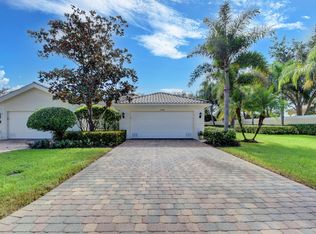 2796 Playa Dr, Wellington, FL 33414
