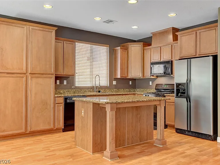1005 Roaring River Ave — Photo 19