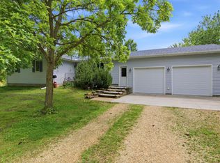 15381 670th St, Wabasha, MN 55981