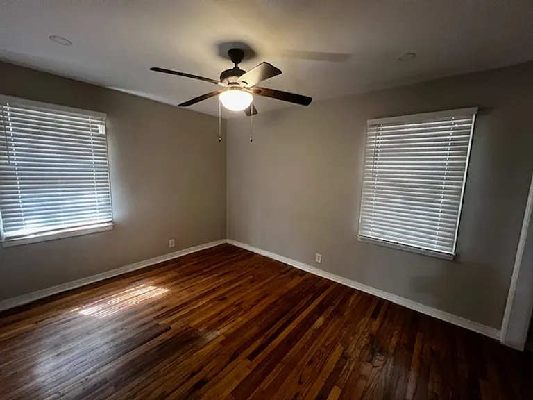 5323 Forest Park Dr — Photo 9