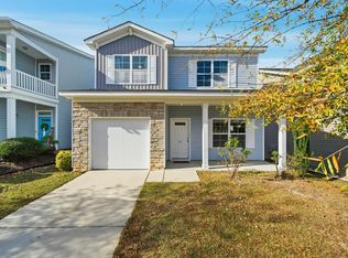 319 Bonhomme Ct, Lexington, SC 29072