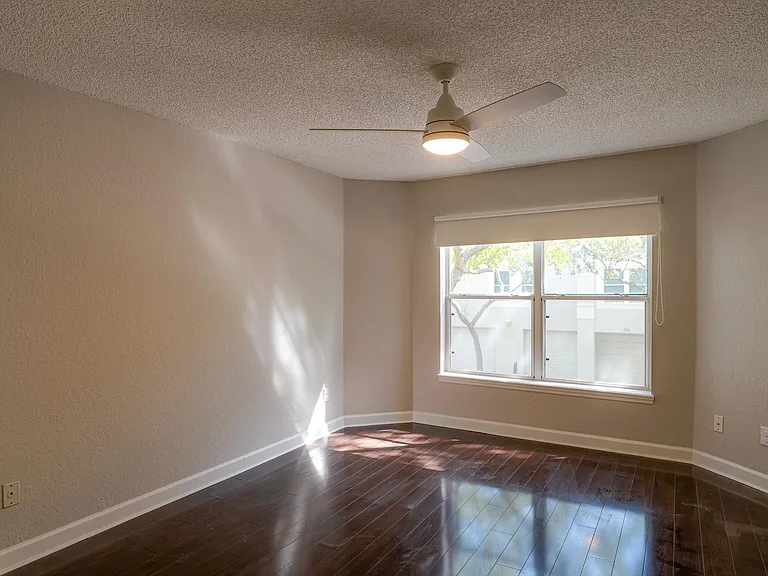 717 Mainsail Dr — Photo 23