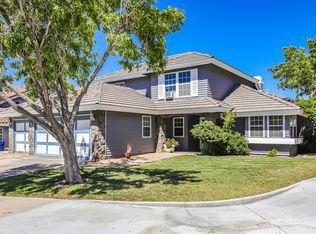 42454 61st St W, Quartz Hill, CA 93536
