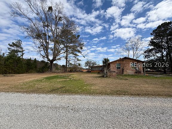 3rd image of 58 Brickyard Point