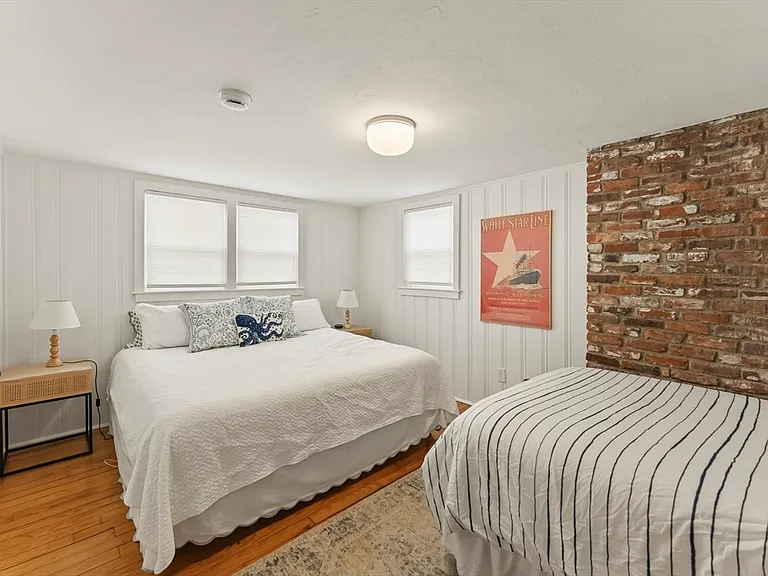 29 Field St — Photo 16